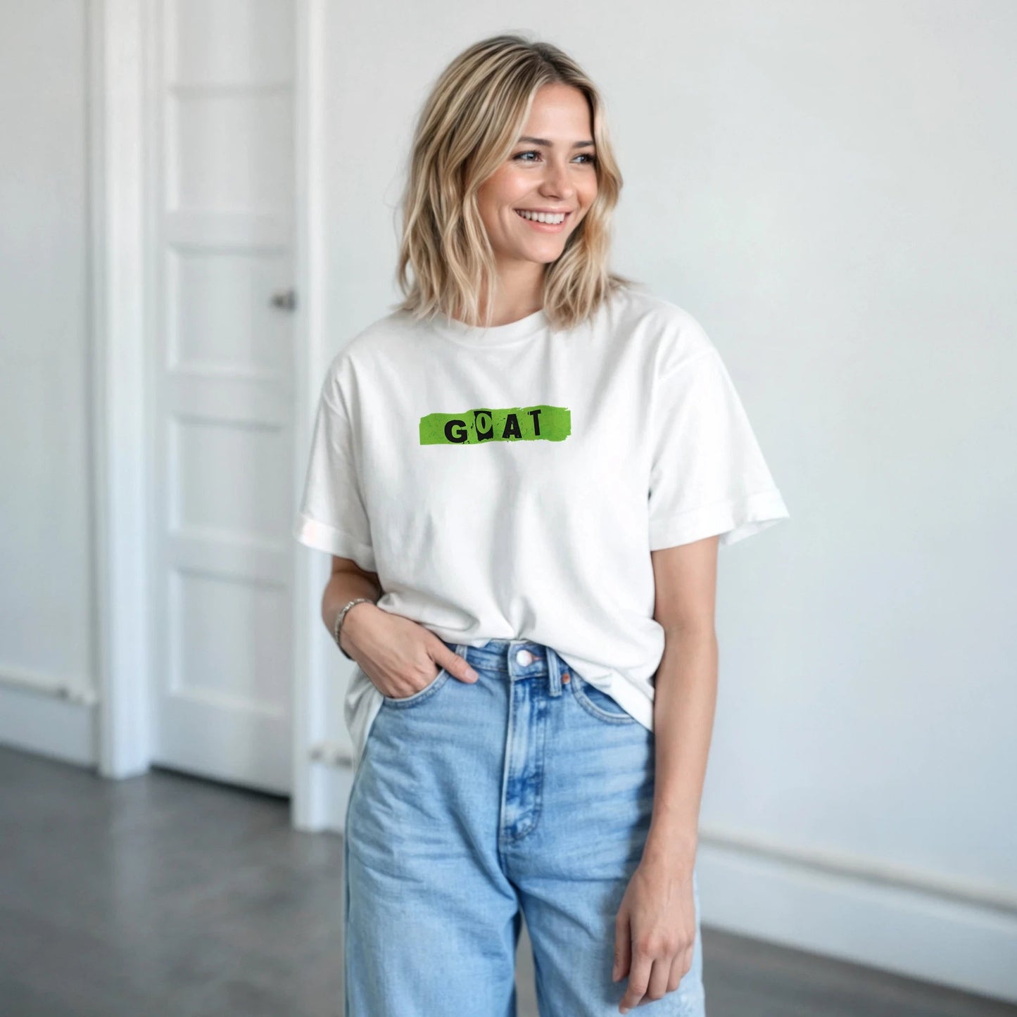 GOAT | Unisex t - skjorte med klassisk passform - Print Material - Iskyns.no