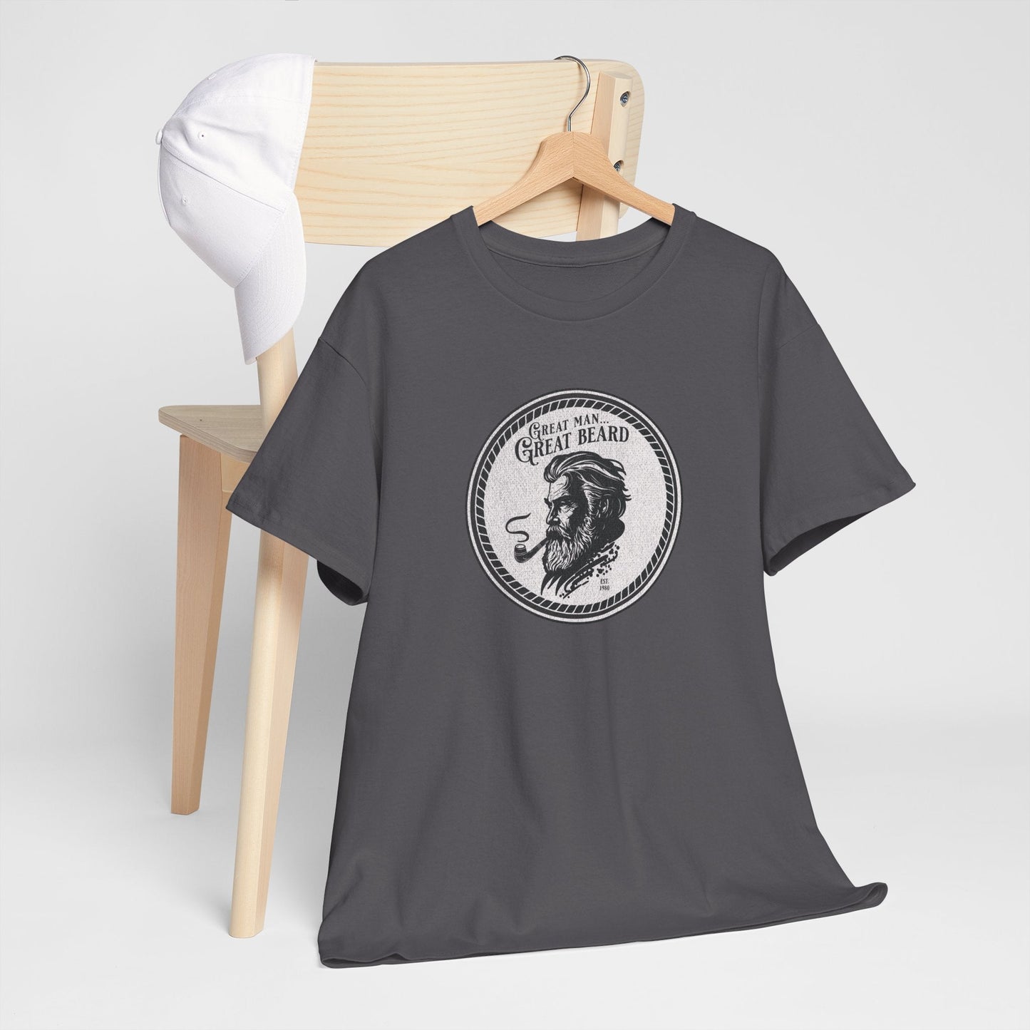 Great Man. Great Beard – Klassisk skjegg t - skjorte med stil - T-Shirt - Iskyns.no