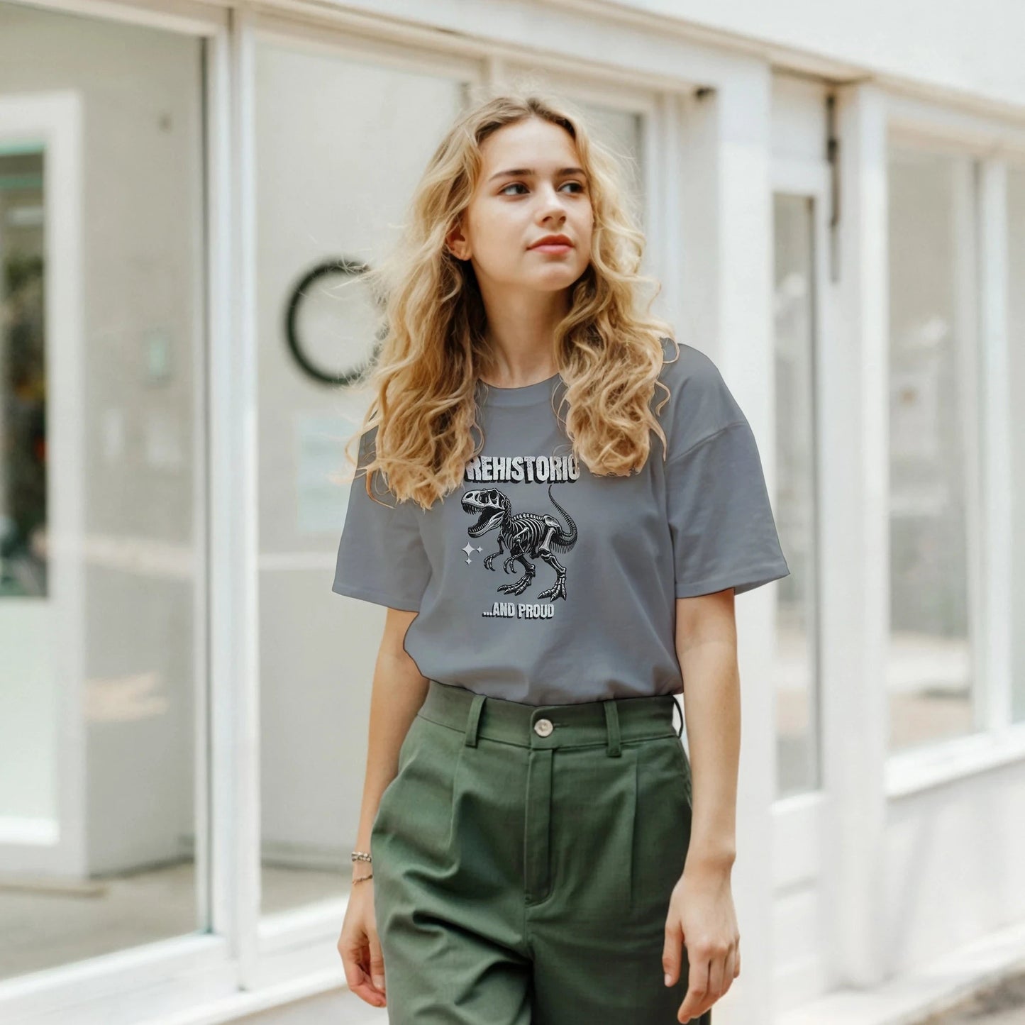 Prehistoric and Proud | Unisex t - skjorte med klassisk passform - Print Material - Iskyns.no