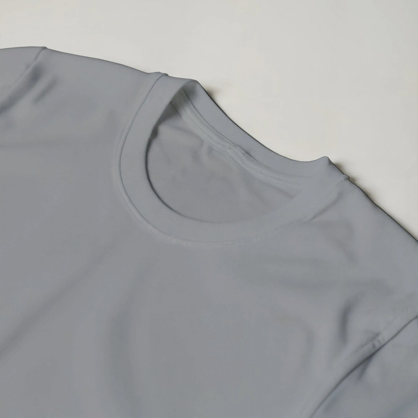 Prehistoric and Proud | Unisex t - skjorte med klassisk passform - Print Material - Iskyns.no