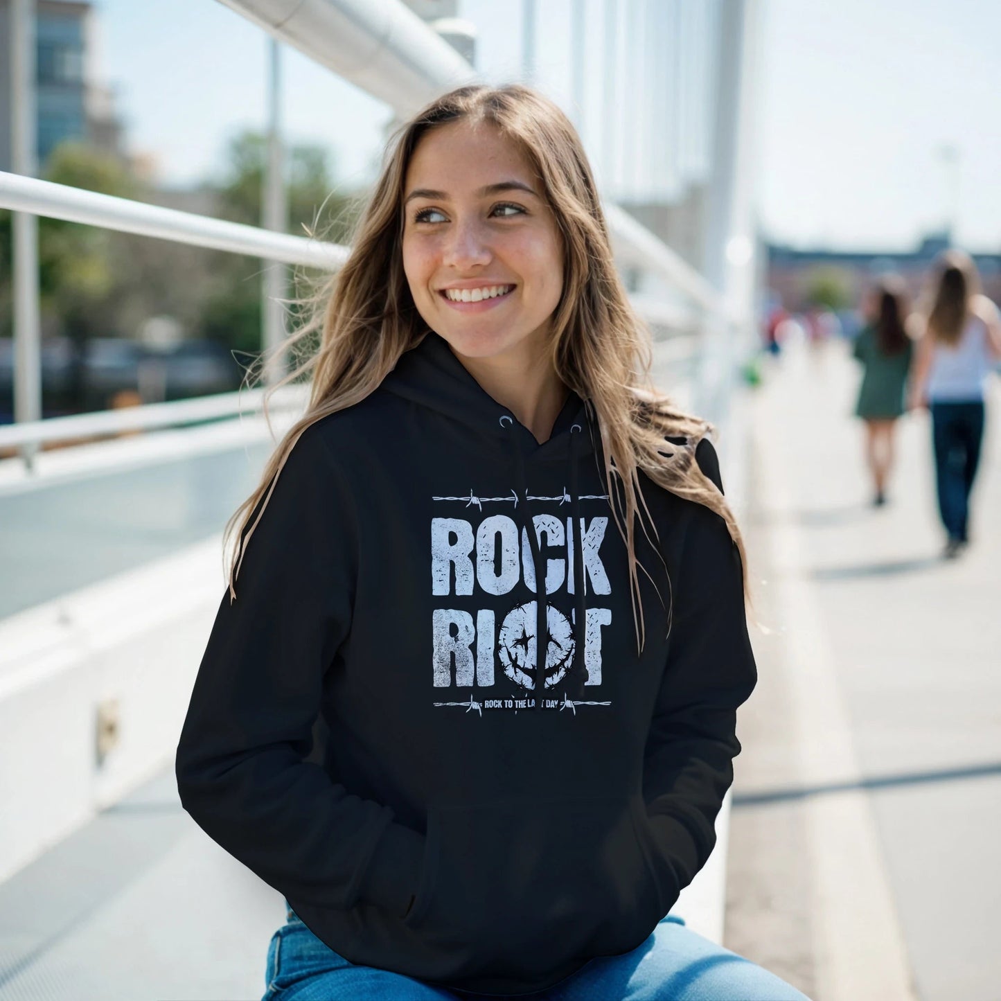 Rock Riot | Unisex hettegenser med klassisk passform - Print Material - Iskyns.no