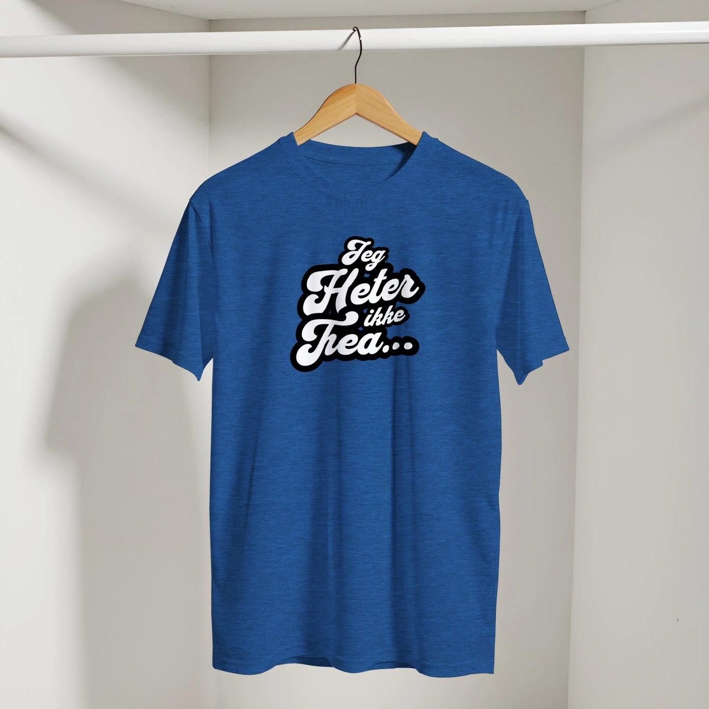 Jeg heter ikke Thea...| Unisex t - skjorte med klassisk passform - Print Material - Iskyns.no