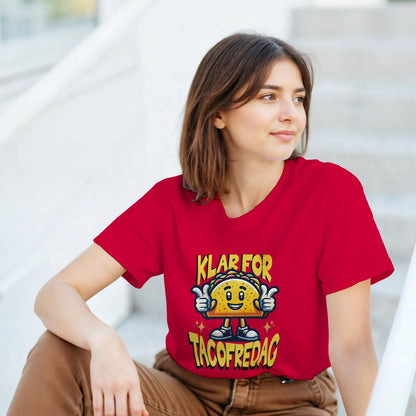 Klar for Tacofredag | Unisex t - skjorte med klassisk passform - Print Material - Iskyns.no