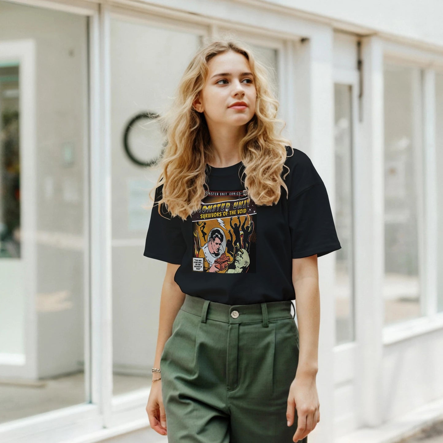Monster Unit Comics | Retro - futuristisk T - skjorte i Unisex klassisk passform - Print Material - Iskyns.no