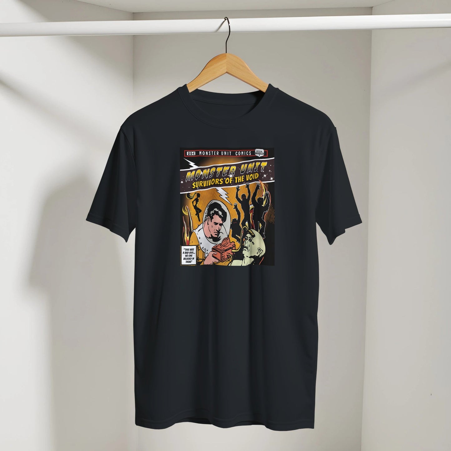 Monster Unit Comics | Retro - futuristisk T - skjorte i Unisex klassisk passform - Print Material - Iskyns.no