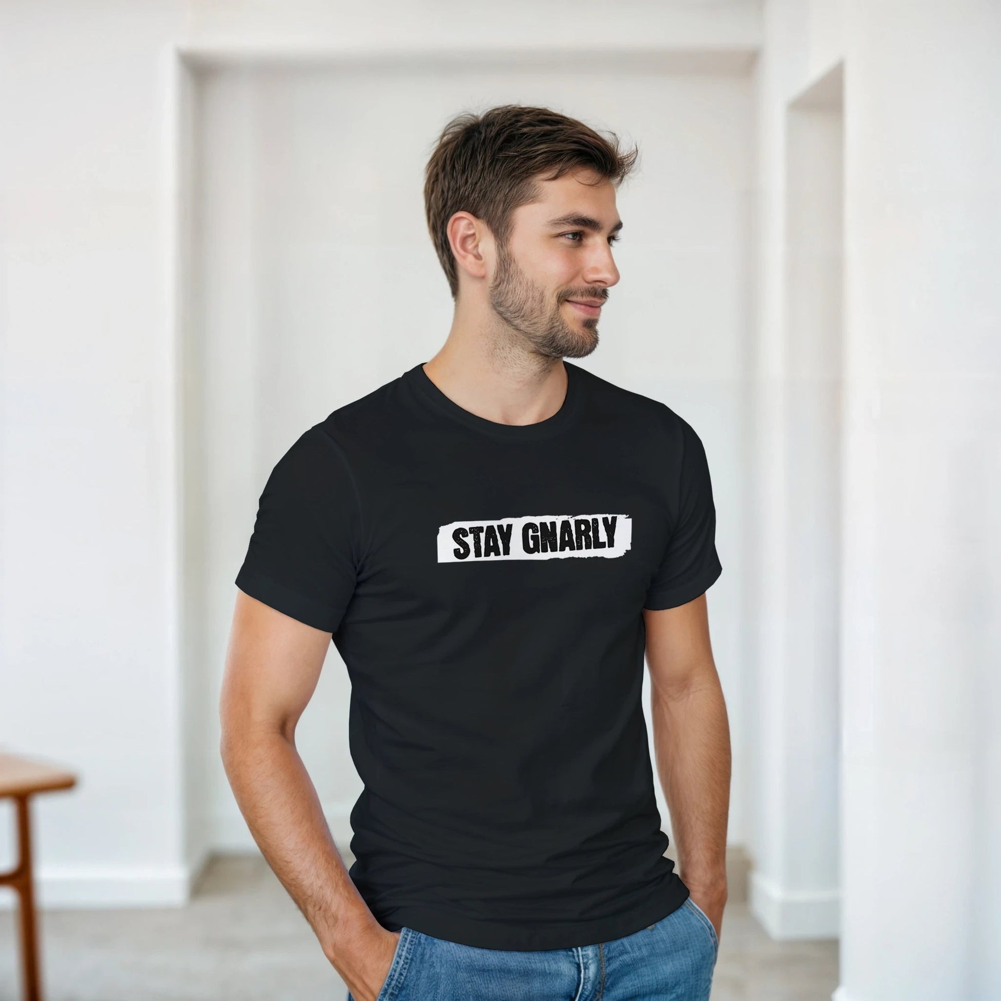 Stay Gnarly | Unisex t - skjorte med klassisk passform - Print Material - Iskyns.no