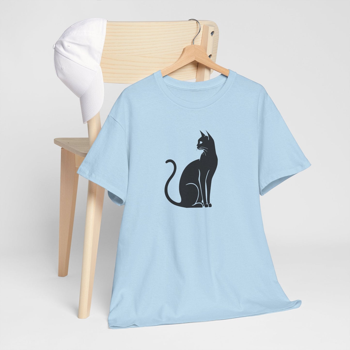 Svart katt | Dame t - skjorte med klassisk passform - T-Shirt - Iskyns.no